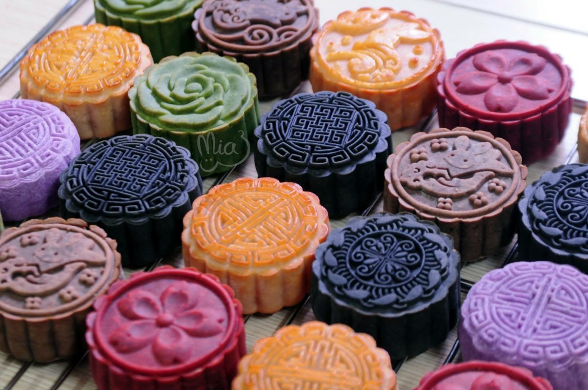 Gửi bánh trung thu đi Trung Quốc