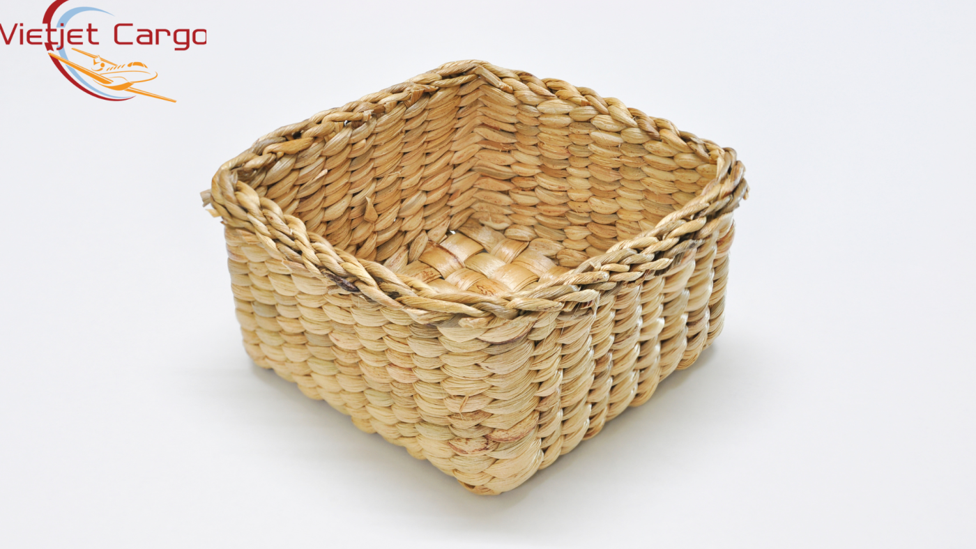 Gửi sản phẩm đan lục bình sang Nhật Bản uy tín, nhanh chóng năm 2023